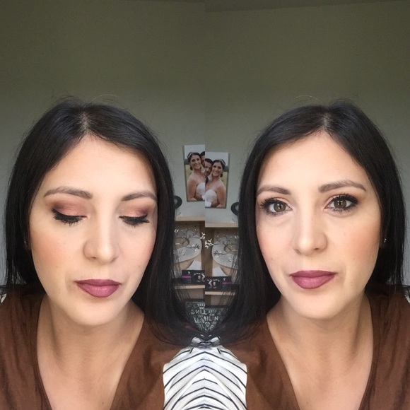 Meet your Posher, Theresa - Picture 2 of 2